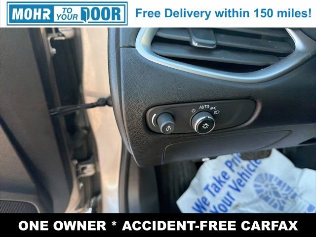 Used 2023 Chevrolet Malibu LT image 14