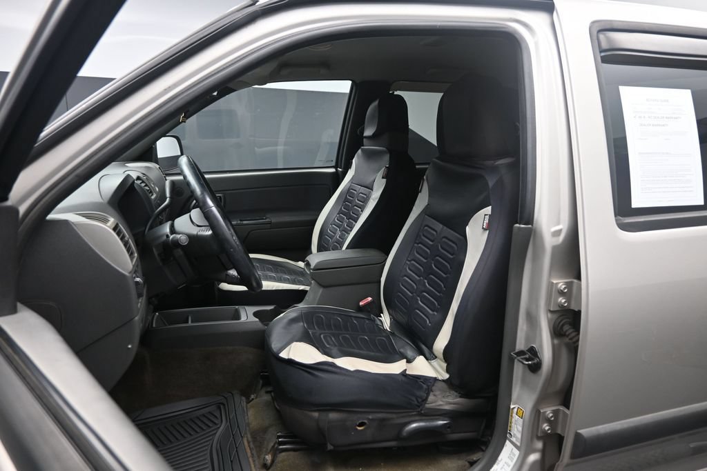 Used 2005 Chevrolet Colorado LS w/ Safe And Sound Package RWD image 13