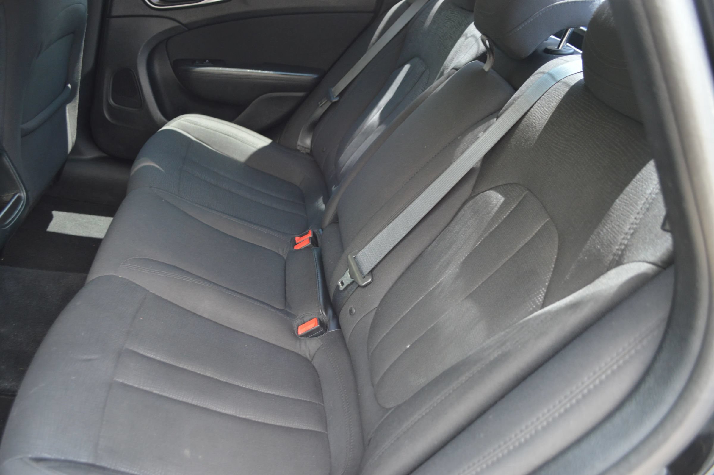 Used 2016 Chrysler 200 Limited FWD image 20