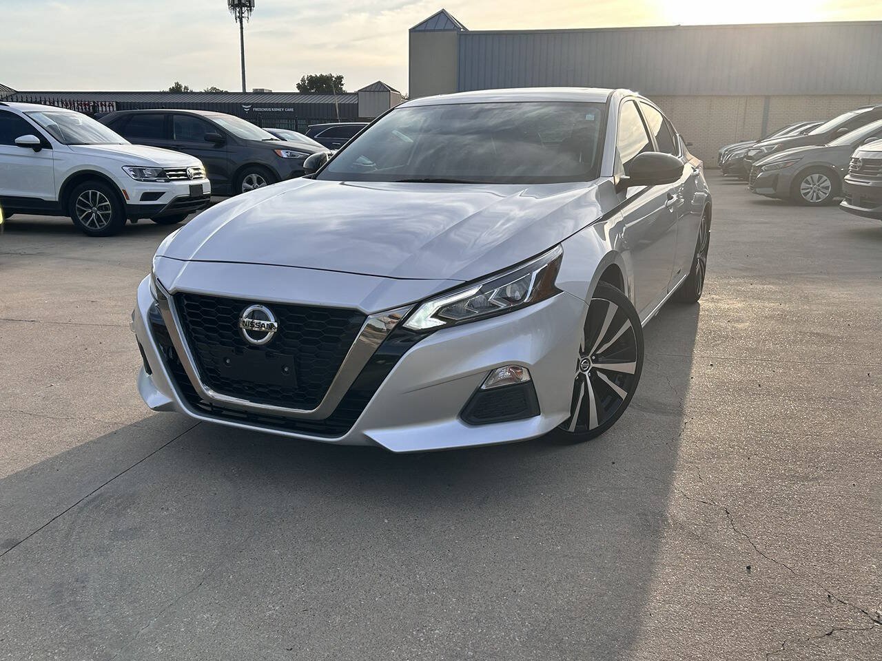 Used 2019 Nissan Altima 2.5 SR w/ SR Premium Package