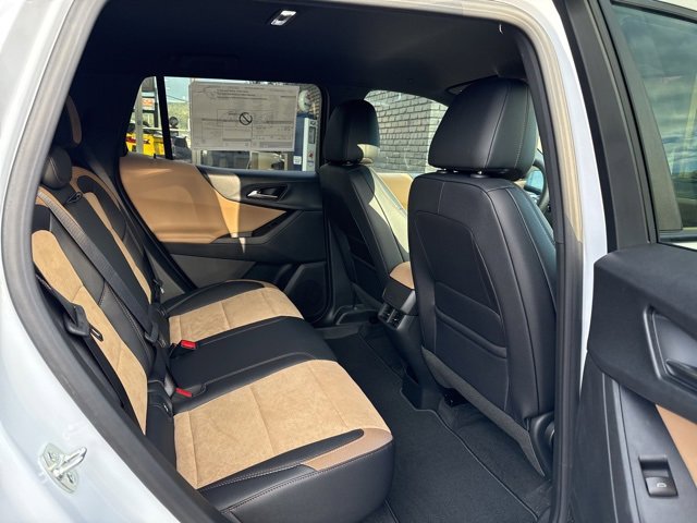 New 2026 Chevrolet Equinox ACTIV image 12