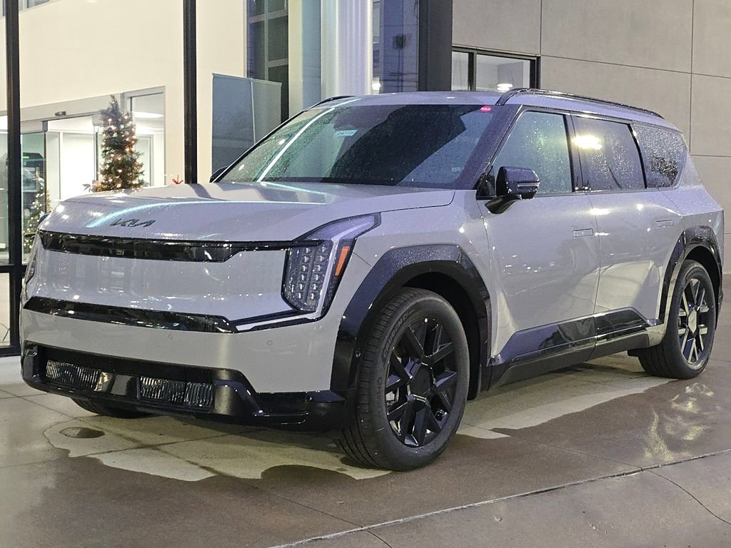 New 2026 Kia EV9 Land w/ Nightfall Edition Package