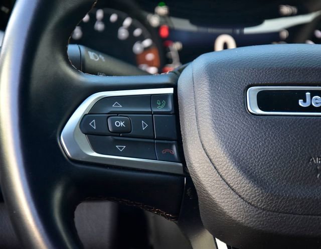 Used 2022 Jeep Compass Limited image 18