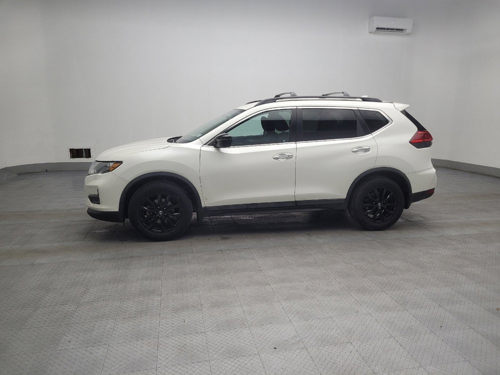 Used 2017 Nissan Rogue SV w/ Midnight Edition image 2