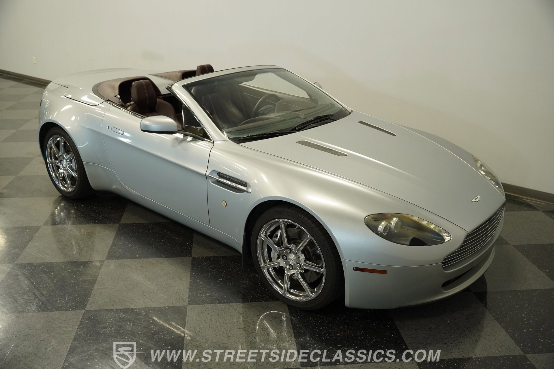 Used 2008 Aston Martin V8 Vantage Roadster image 24