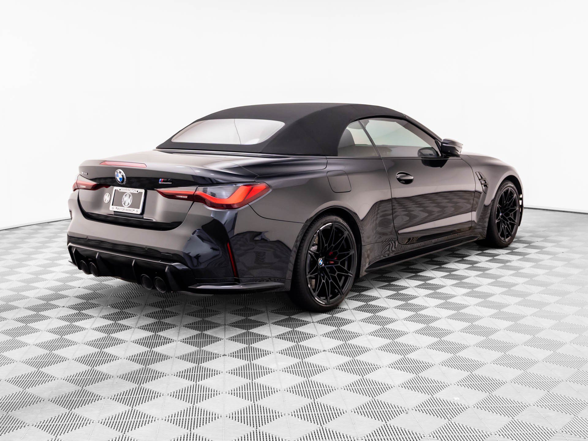 Used 2024 BMW M4 xDrive Competition w/ Executive Package AWD/4WD image 5