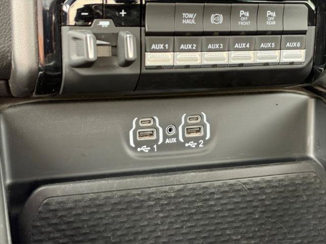 Certified 2024 RAM 2500 Big Horn w/ Night Edition AWD/4WD image 21