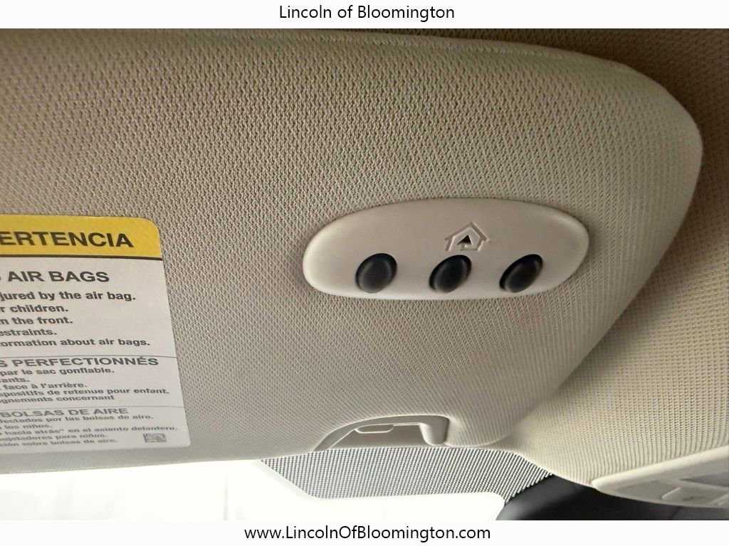 Used 2022 Ford Edge Titanium image 48