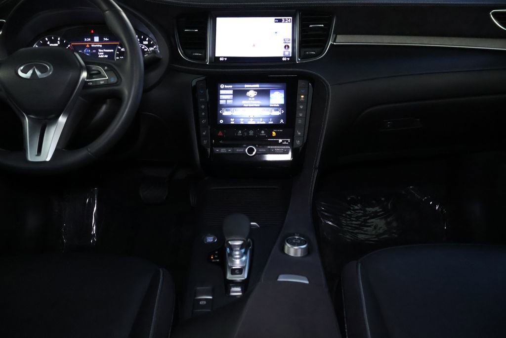 Used 2021 INFINITI QX50 Autograph image 21