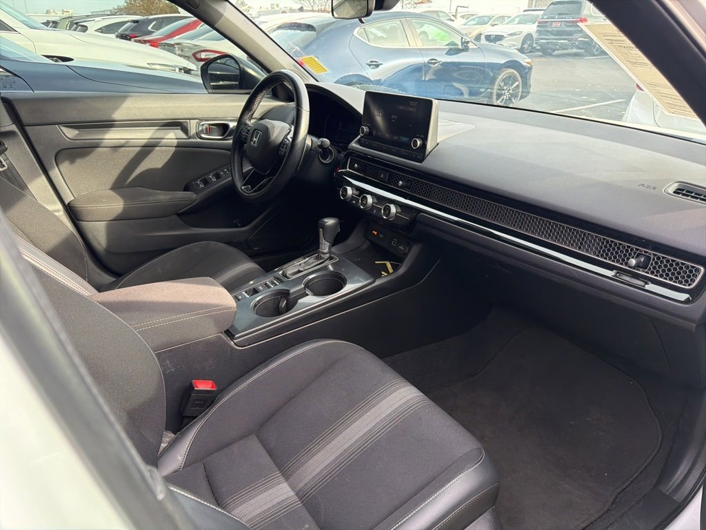 Used 2022 Honda Civic Sport image 5