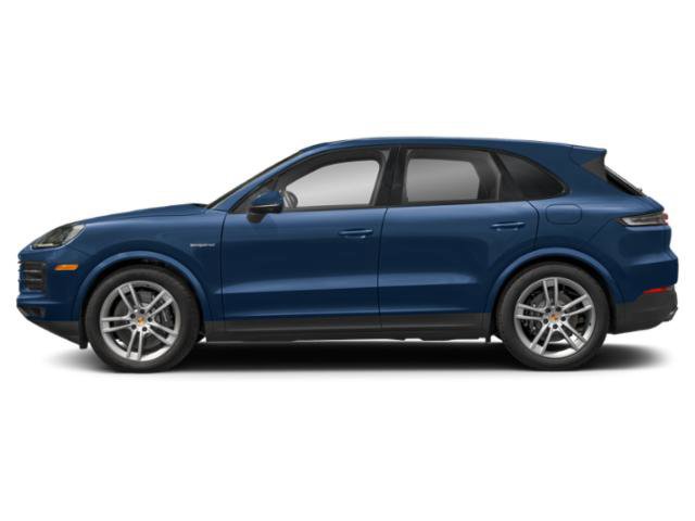 Used 2024 Porsche Cayenne S AWD/4WD image 3