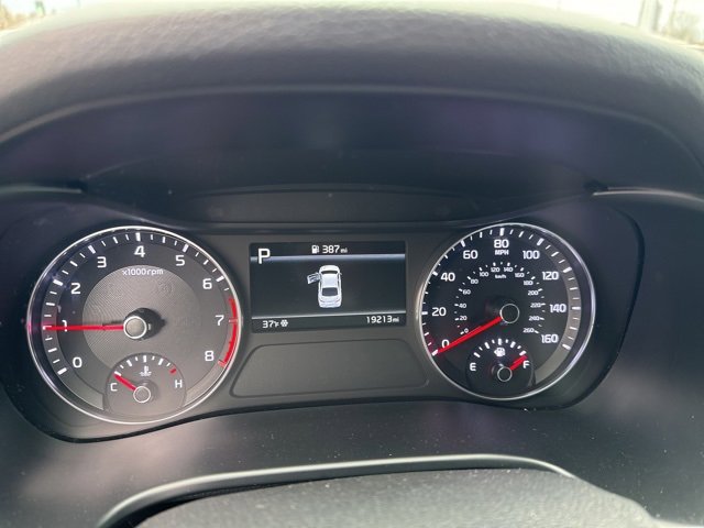 Used 2023 Kia Forte LXS w/ LXS Technology Package image 16