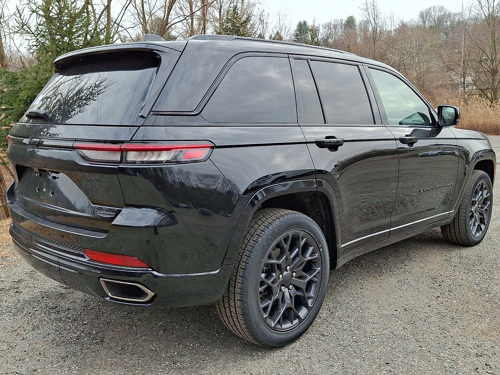 New 2025 Jeep Grand Cherokee Summit w/ Obsidian Package image 3