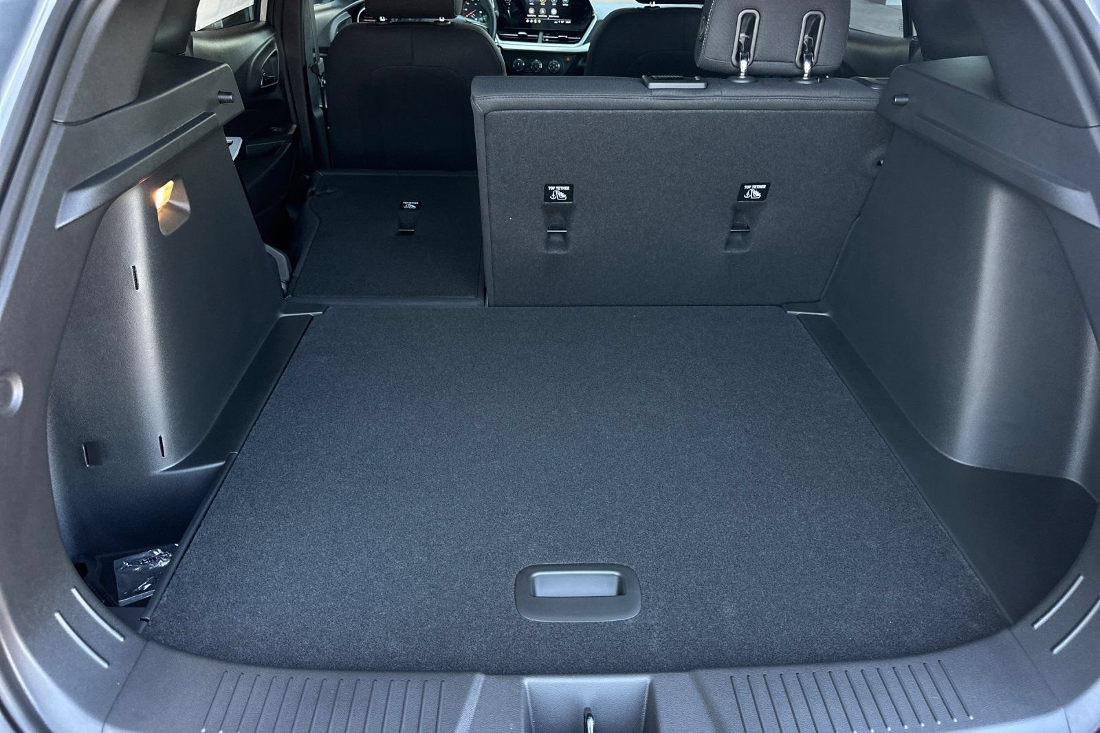New 2026 Chevrolet Trax RS w/ Sunroof Package FWD image 15
