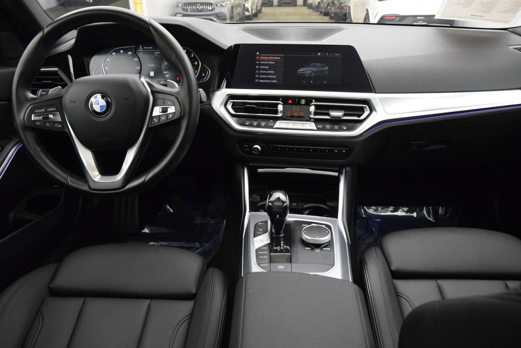 Used 2021 BMW 330i Sedan w/ Driving Assistance Package image 20
