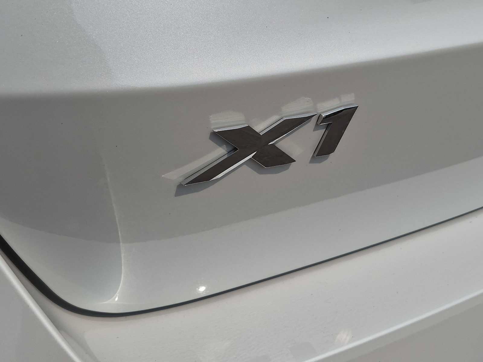 New 2026 BMW X1 xDrive28i AWD/4WD image 12
