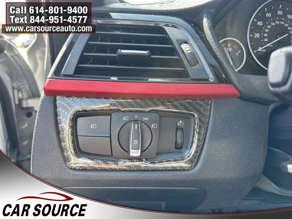 Used 2014 BMW 328i xDrive Wagon image 18