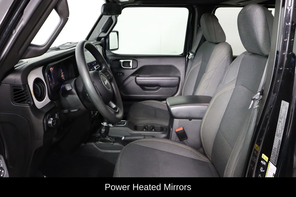 Used 2025 Jeep Gladiator Sport AWD/4WD image 14