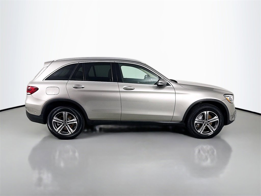 Used 2021 Mercedes-Benz GLC 300 4MATIC image 8