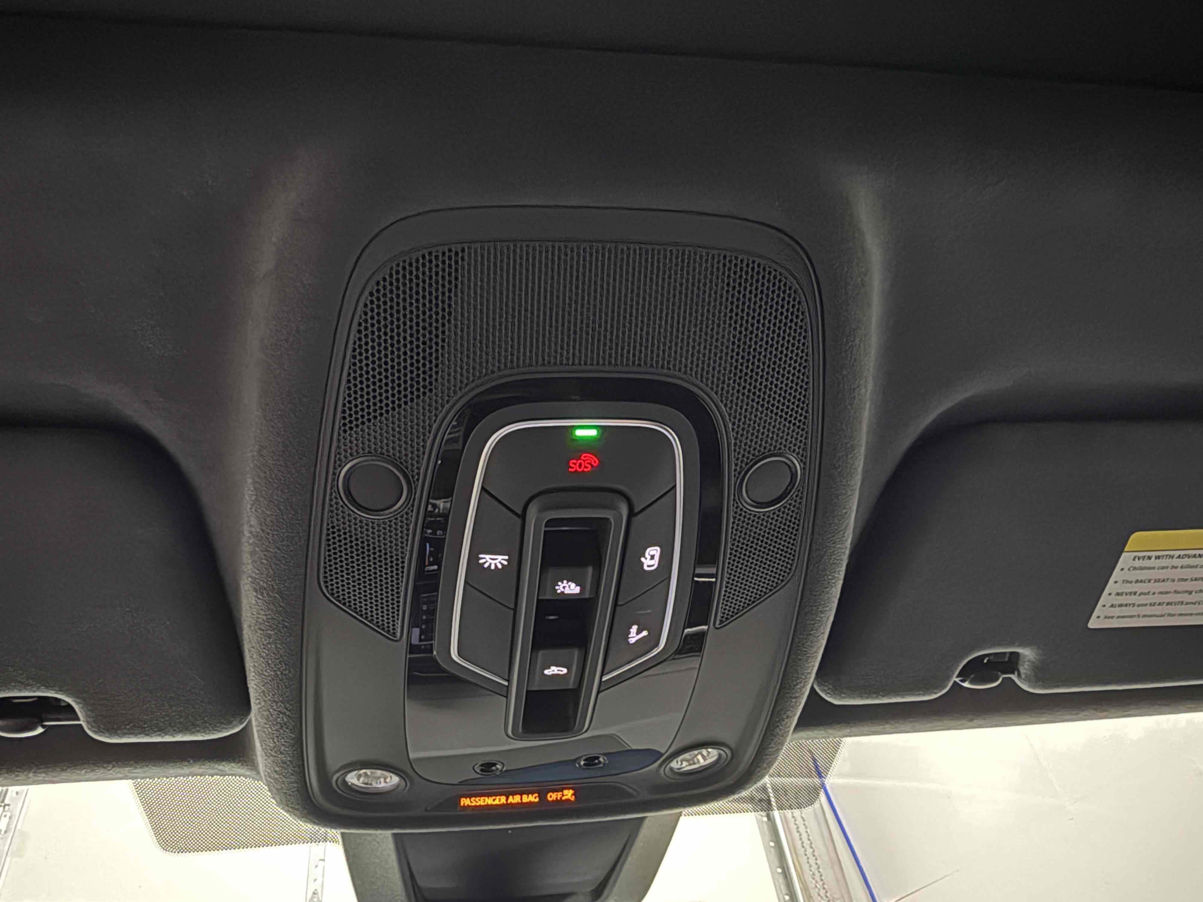 Used 2025 Audi RS Q8 performance image 51
