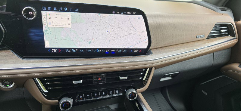 Used 2025 Chevrolet Tahoe High Country RWD image 16