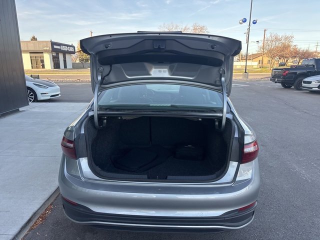 Used 2024 Volkswagen Jetta S image 8