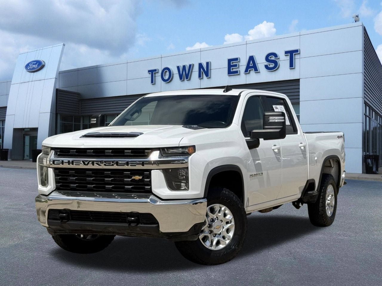 Used 2021 Chevrolet Silverado 2500 LT w/ Fleet Comfort Package video 1