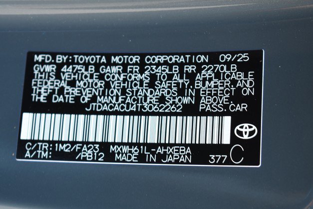 New 2026 Toyota Prius Plug-In Hybrid FWD image 15