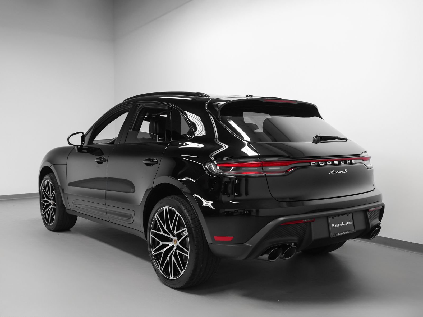New 2026 Porsche Macan S AWD/4WD image 3