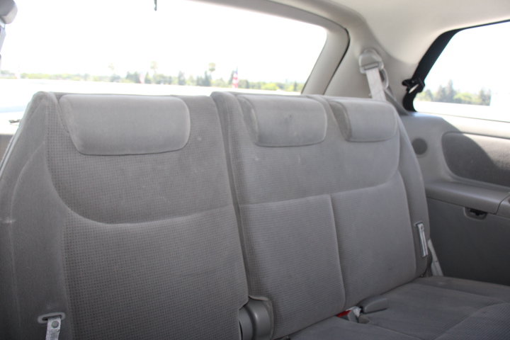 Used 2004 Toyota Sienna LE FWD image 15