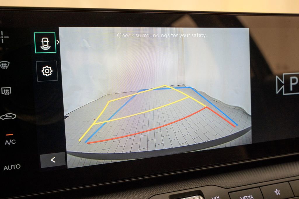 New 2025 Kia K4 EX image 14