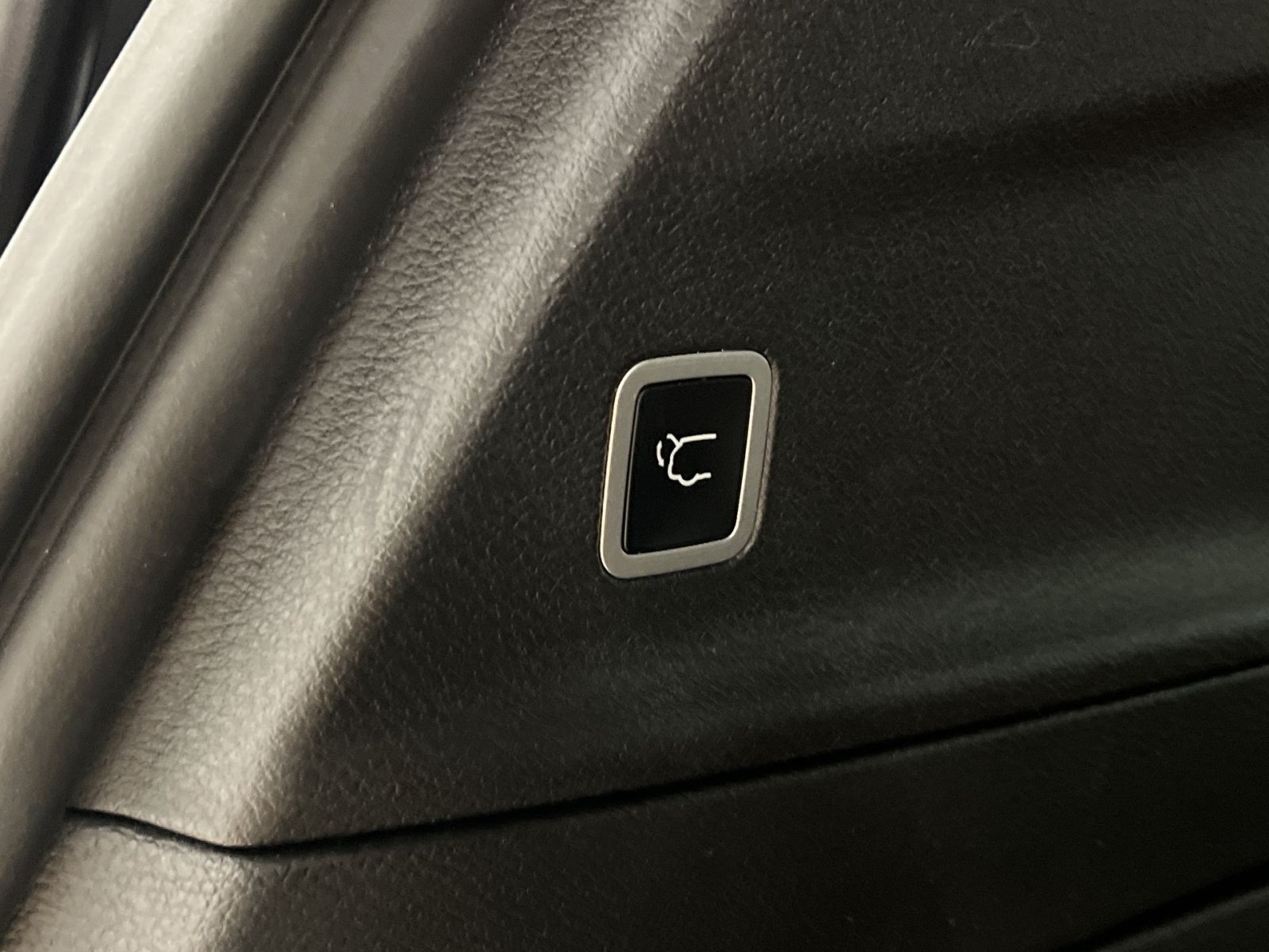 Used 2025 Chrysler Pacifica Select FWD image 23