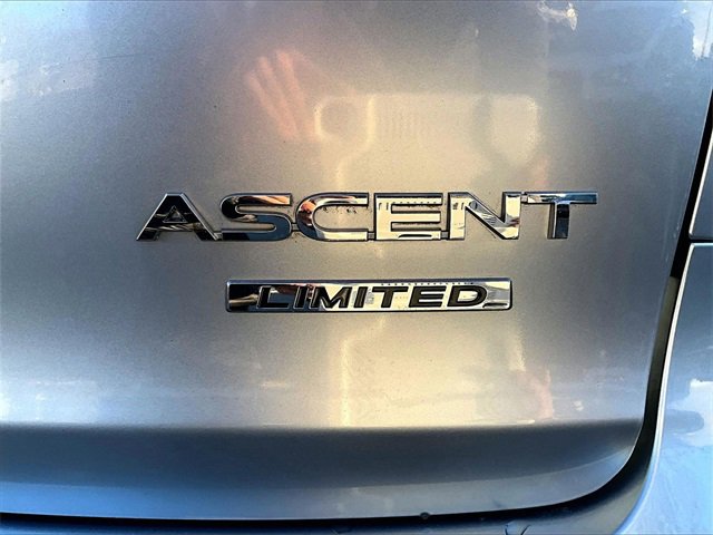 Used 2022 Subaru Ascent Limited image 8
