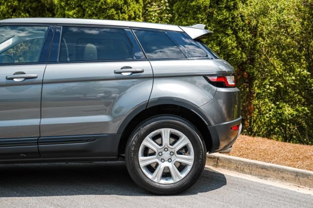 Used 2018 Land Rover Range Rover Evoque SE Premium AWD/4WD image 6