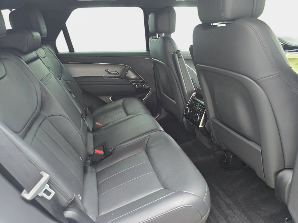 Certified 2024 Land Rover Range Rover Sport Dynamic SE AWD/4WD image 11