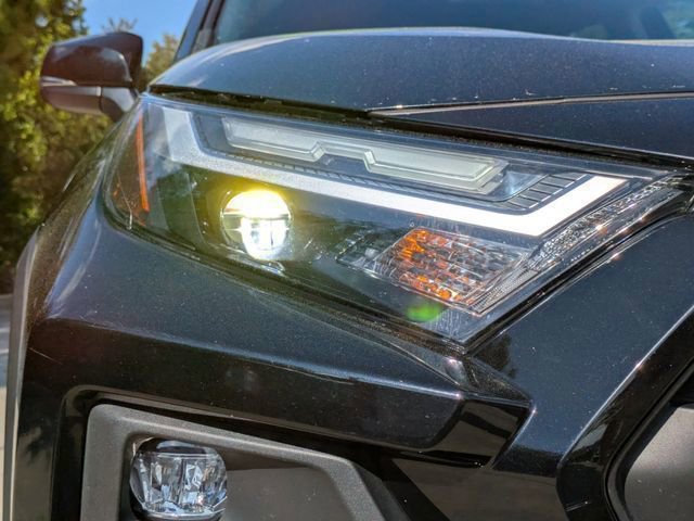 Used 2024 Toyota RAV4 Adventure AWD/4WD image 10