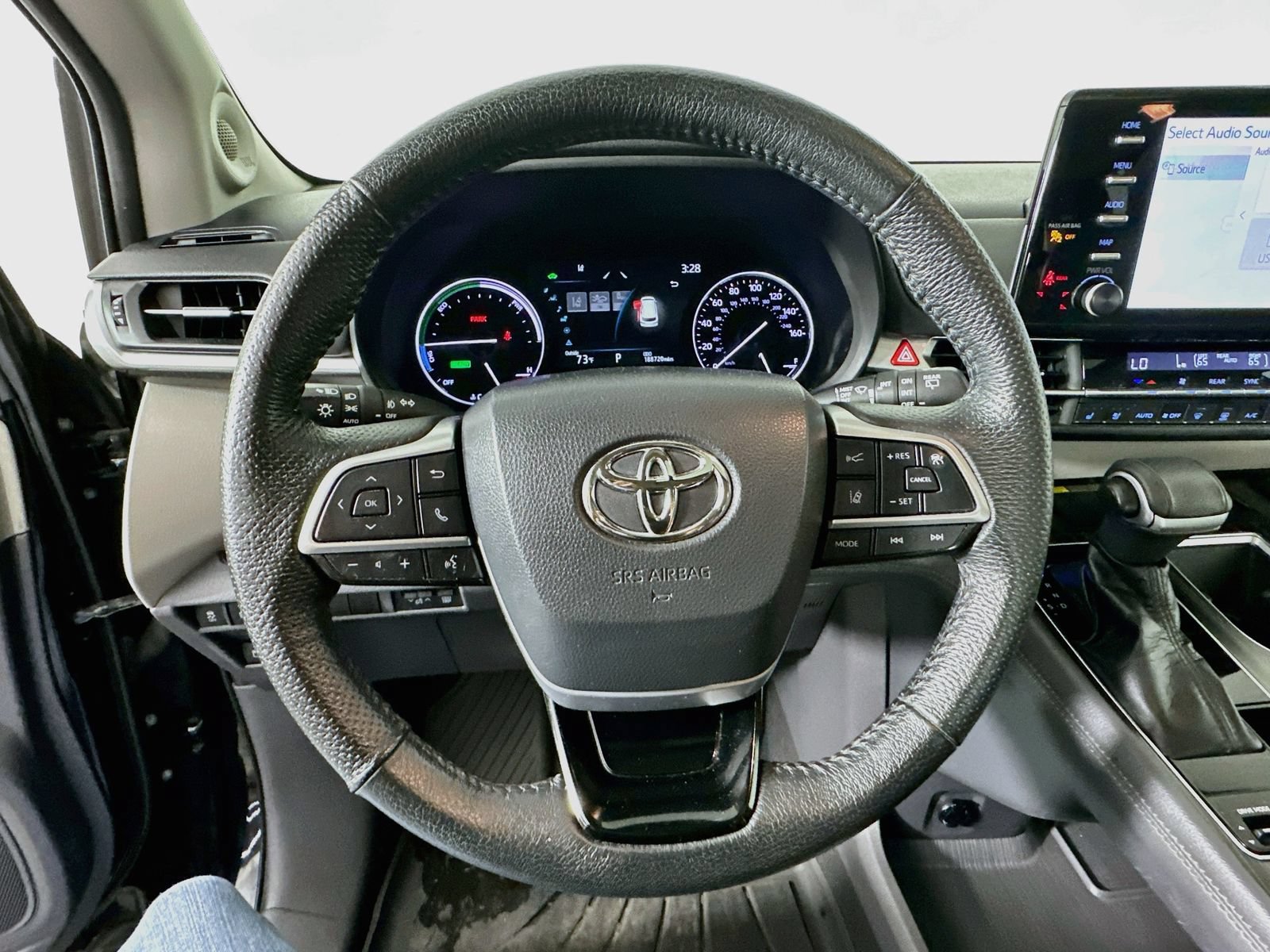 Used 2022 Toyota Sienna Limited AWD/4WD image 11