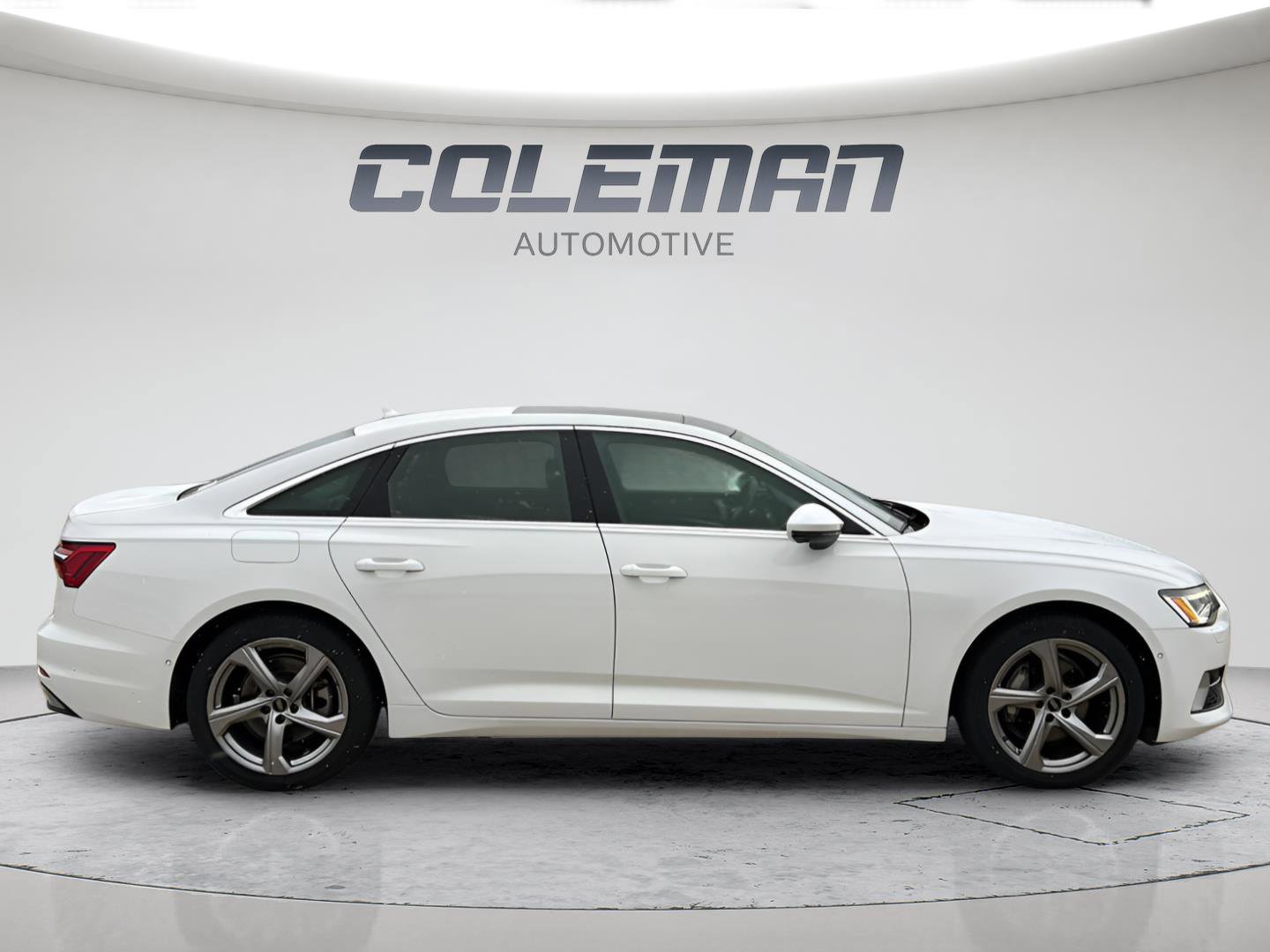 Used 2024 Audi A6 Premium Plus image 4