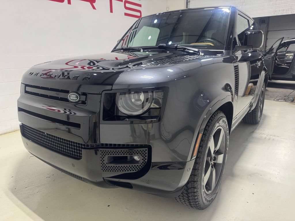 Used 2023 Land Rover Defender 90 X AWD/4WD image 2