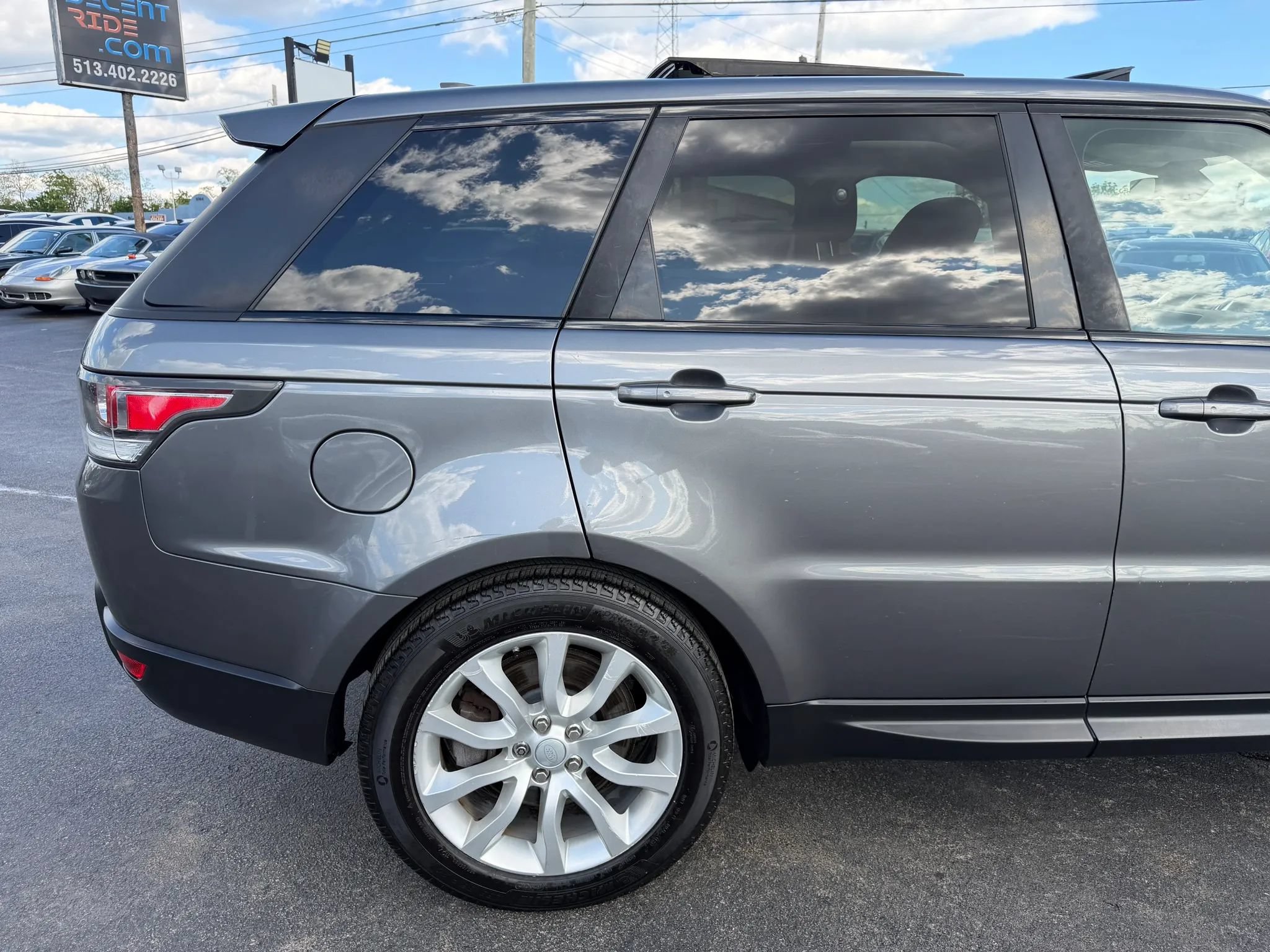 Used 2017 Land Rover Range Rover Sport HSE AWD/4WD image 52