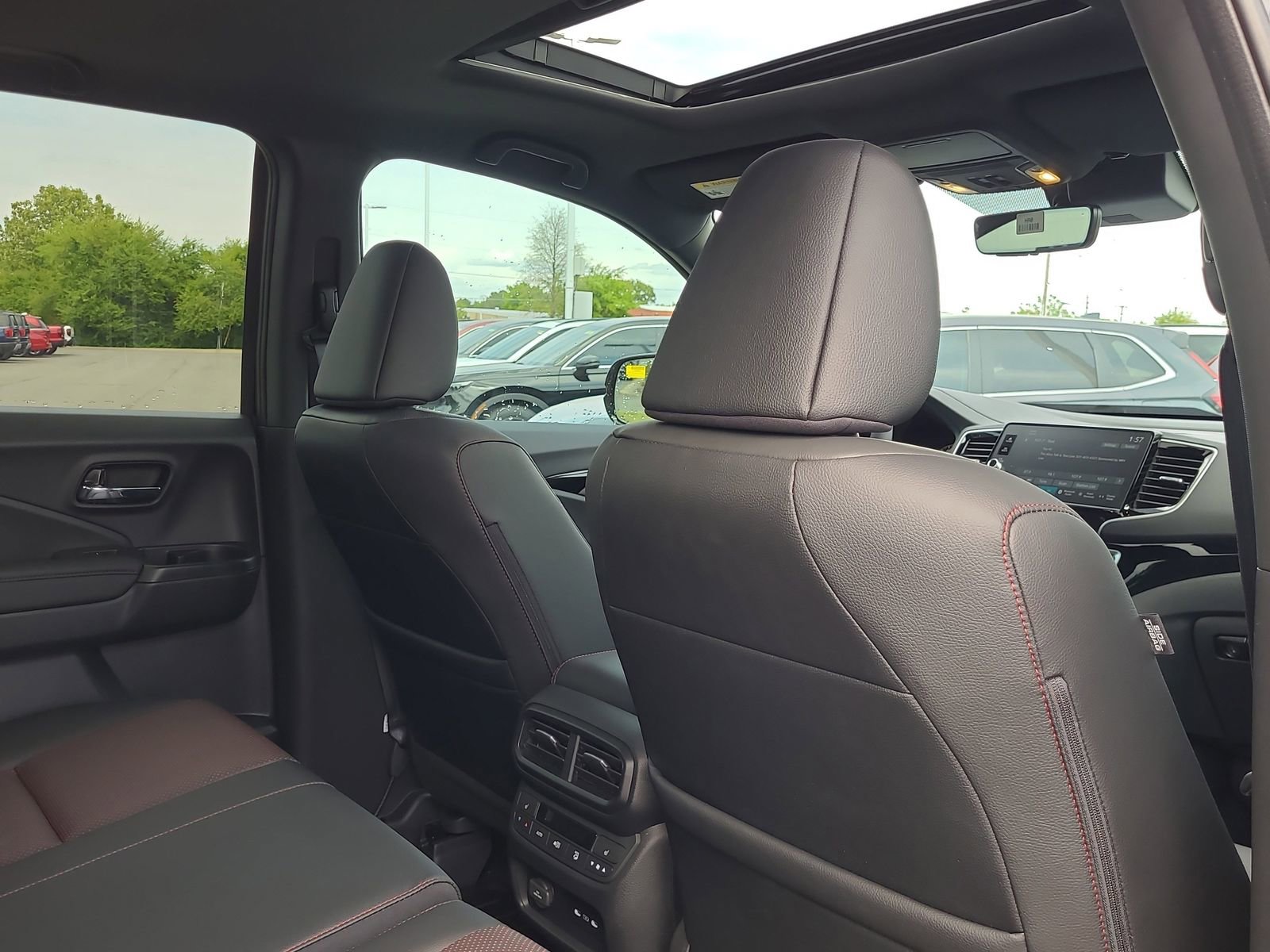 New 2026 Honda Ridgeline Black Edition image 15