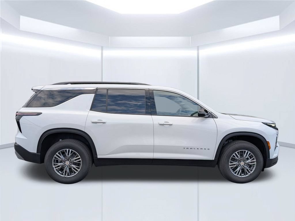 New 2026 Chevrolet Traverse LT FWD image 7