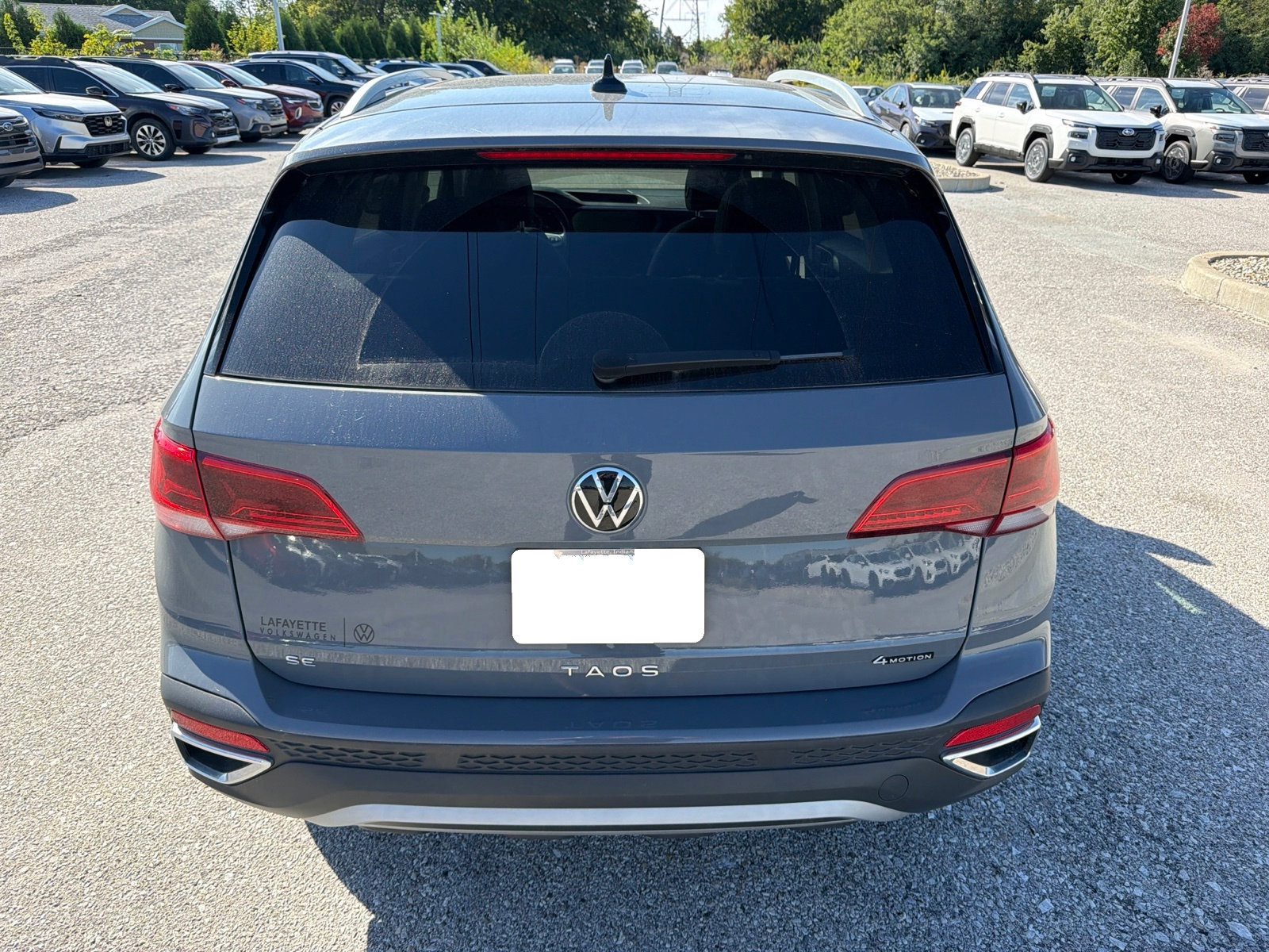 Used 2024 Volkswagen Taos SE AWD/4WD image 8
