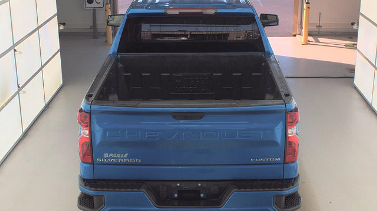 Used 2024 Chevrolet Silverado 1500 Custom AWD/4WD image 10