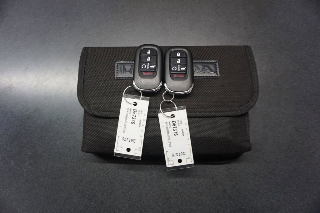 Used 2024 Honda Pilot Elite image 22
