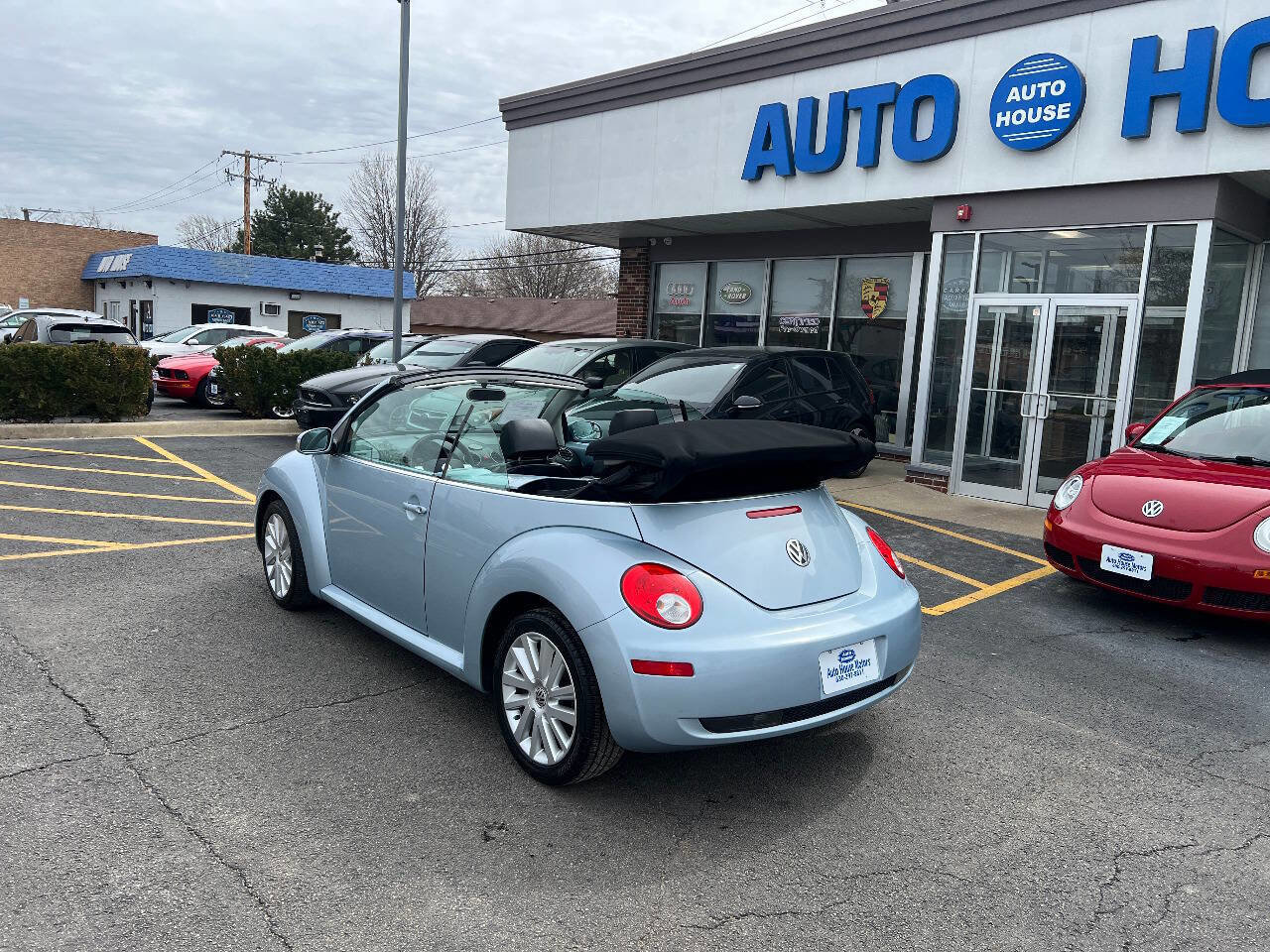 Used 2009 Volkswagen Beetle S image 12