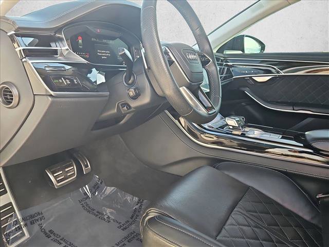 Used 2023 Audi S8 w/ S8 Comfort Plus Package image 10