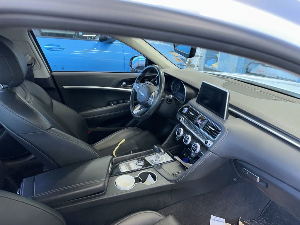 Used 2021 Genesis G70 2.0T RWD image 3