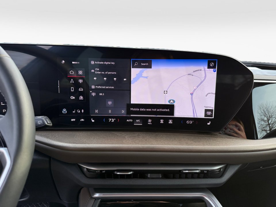 Certified 2025 Audi Q5 Premium w/ Convenience Package image 17