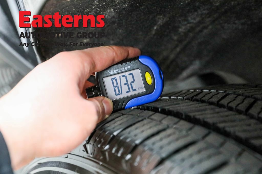 Used 2024 Chevrolet Suburban Premier image 30